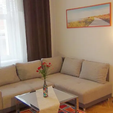 Best Palmovka Apartment *